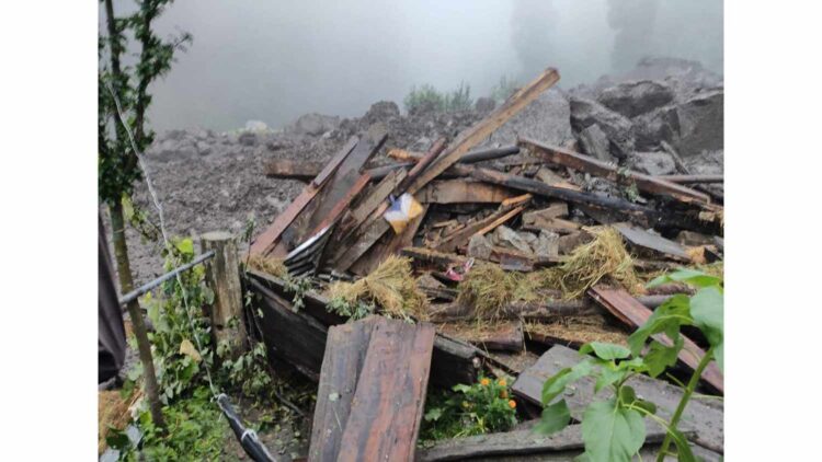 Himachal Pradesh: 3 people killed in road accident in Shimla amid rain