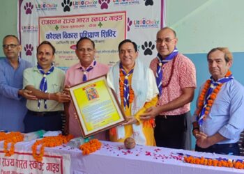 Honoring educationist social worker Mangilal Solanki
