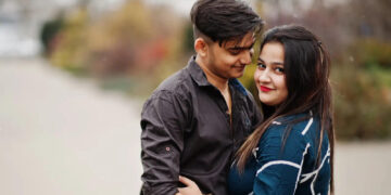 कैसे जानें कि आप सच में प्यार में हैं? 2 मिनट के शानदार वीडियो में जानिए 5 साइकोलॉजिकल संकेत जो बताते हैं कि आप दे बैठे है किसी को दिल 