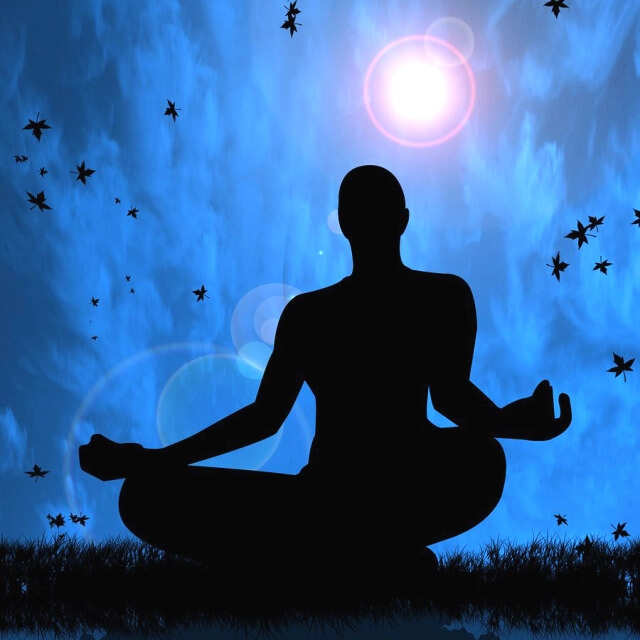मेडिटेशन से आत्मविश्वास कैसे बढ़ेगा? 2 मिनट के इस वायरल फुटेज में जानें ध्यान की ताकत और सही अभ्यास की विधि