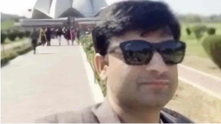 IRS Officer Yogendra Mishra Suspended: Yogendra Mishra Saspend, officer of assault with IRS officer Gaurav Garg, officer Yogendra Mishra, Accused of Assaulting IRS Officer Gaurav Garg, Suspended