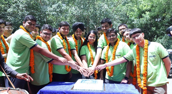 In JEE Advanced 2025, the promising of the city shines again, Ramit Goyal achieved AIR 45