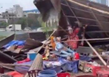 India surrounded the Yunus government after the Durga temple was demolished in Dhaka, said- Interim government bowed before the fundamentalists
