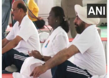 International Yoga Day: President Draupadi Murmu celebrated 11th International Yoga Day in Dehradun