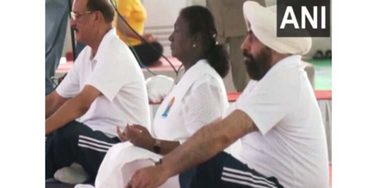 International Yoga Day: President Draupadi Murmu celebrated 11th International Yoga Day in Dehradun