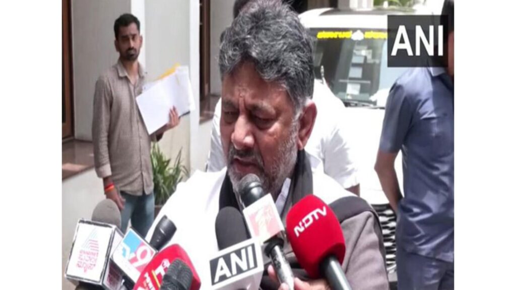 Karnataka's Deputy Chief Minister DK Shivkumar's big statement on Bengaluru stampede, said "BJP and JDS are doing politics on corpses"