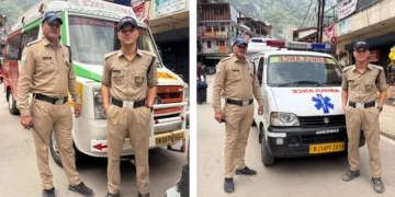 Kedarnath by Ambulance: Kedarnath was going to book ambulances to avoid jam and no entry, Kedarnath, no work was done in front of the police, to avoid traffic jam and no entry, people was going to kedarnath by ambulance, but their cleverness did note word in fruits of the police
