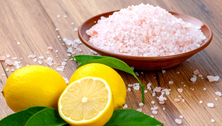 Lemon and a pinch of rock salt will keep hydrate during the rainy season, know its benefits