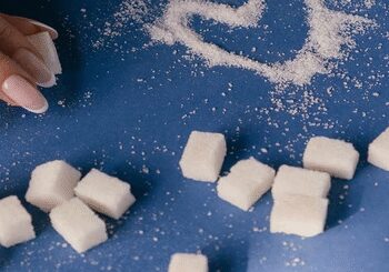 Limit the amount of sugar for a happy life, one step better tomorrow