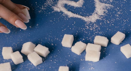 Limit the amount of sugar for a happy life, one step better tomorrow
