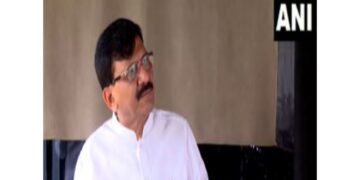 Maharashtra: Shiv Sena MP Sanjay Raut's statement, said "Uddhav and Raj Thackeray will protest against imposing Hindi in state education"