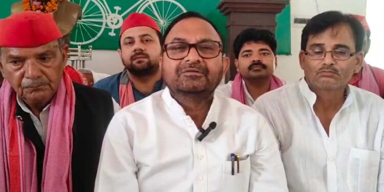 Mahoba News | Samajwadi Party | Mahoba News in Hindi | Uttar Pradesh News Today | Latest Update in Hindi | News Track Hindi News | Up ka taaza samachar in hindi | Mahoba News: Samajwadi Party shouted, claim to form government with absolute majority in 2027. News Track in Hindi