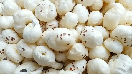Makhana is full of nutrition, why does Fox Nuts say in English?