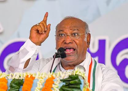 Negligence and mismanagement caused by stampede in Puri temple is unforgivable: Mallikarjun Kharge