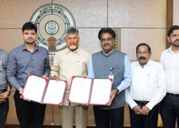Now Chief Minister Naidu will run the government with the help of satellite! An agreement with ISRO