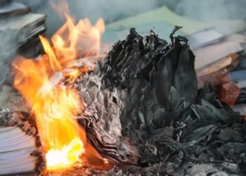 Odisha Women Victims of Sexual Abuse Killed Accused Burnt His Body News in Hindi | Punishment to Rapist | Odisha | The woman herself did justice for the rapist! Burned the goth; There will not be such a result of death. News Track in Hindi