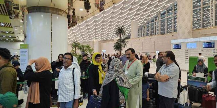 Operation Indus: Flight reached Delhi with 311 Indians from Iran, so far more than 1400 people have been evacuated