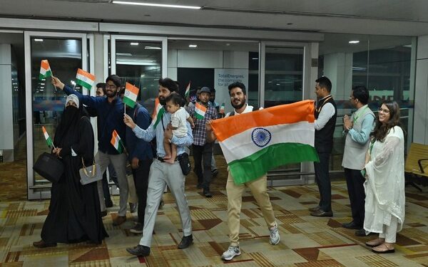 Operation Sindhu: 282 more Indians were extracted from Iran; Total number is 2858