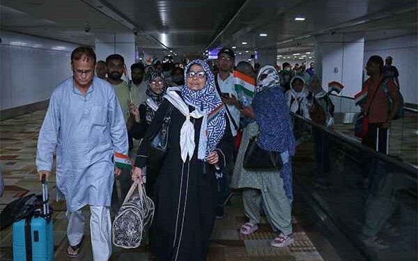 Operation Sindhu: Aircraft reached Delhi with 285 Indians from Iran, a total of 1713 people rescue so far