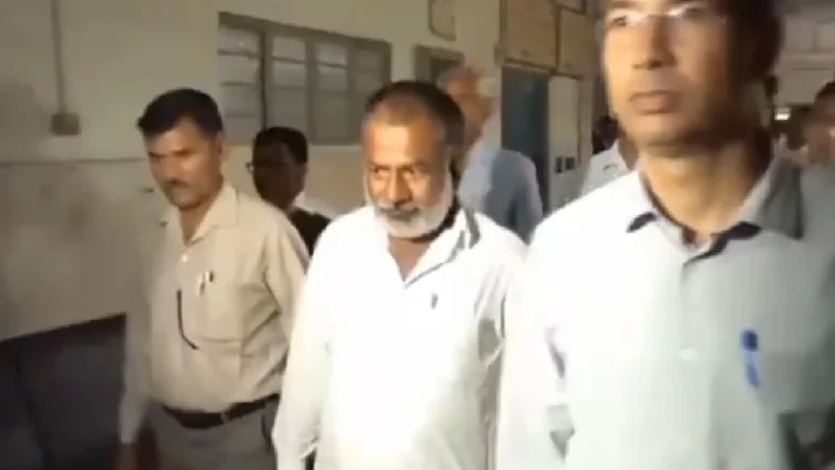 PA of Former Minister Arrested On Allegation of Spying: Shakur Khan, former Rajasthan minister Saleh Mohammad's PA, was arrested for espionage for ISI, was in contact with Danish, 7 times Gaya Pakistan, Shakoor Khan Pa of Former Khan