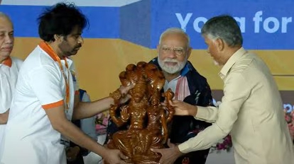 PM Modi told Yoga to the path of peace, its need in global disturbance the most!