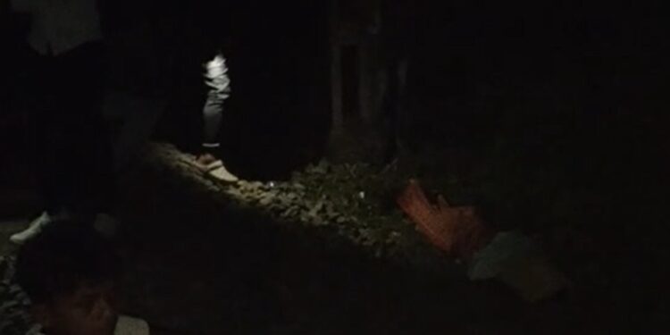 Painful death of a young man after a train in Old Malda, sensation in the area