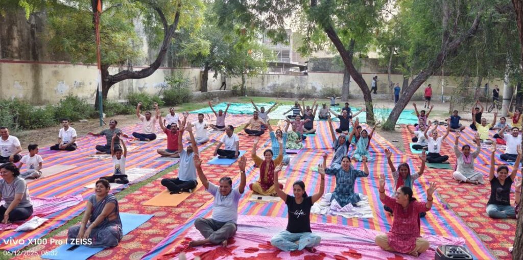 Preparations for International Yoga Day begin in Dausa, free yoga camp launched in Nehru Garden