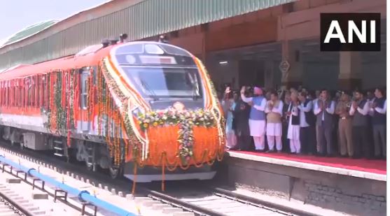 Prime Minister Modi on Mission Kashmir, Chenab Bridge waved tricolor, Katra-to-Srinagar Vande showed the green signal to India