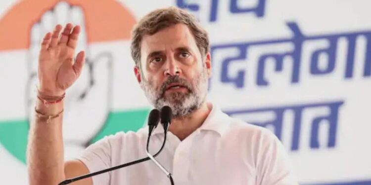 Rahul Gandhi Attack on Modi Govt | Rahul Gandhi | Mumbai Train Incident | Modi Govt 11 years | Rahul Gandhi Tweet | , Traveling in rail caused death ... Rahul Gandhi attacks Modi government | News Track in Hindi