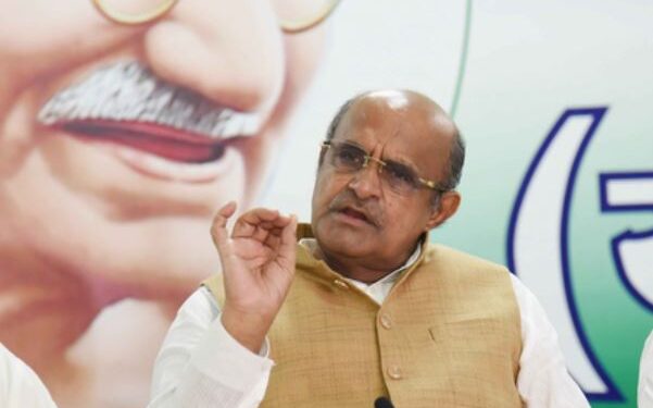Rahul Gandhi is making wrong rhetoric after seeing a possible defeat in Bihar assembly elections: KC Tyagi