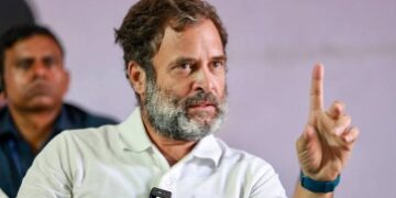 Rahul Gandhi retorted on Amit Shah, told English to the language of equality