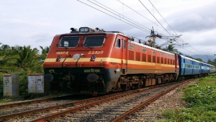 Railway Waiting List Ticket: Railways can soon give this big facility to waiting tickets, this charge can be eliminated, this charge, Railways may stop the charge Levied on Cancellation of Waiting Tickets