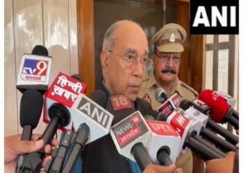 Ram Mandir Construction Committee Chairman Nripendra Mishra gave information, the temple's blueprint prepared, the statue of Ramlala on the ground floor, 'Ram Darbar' on the first floor and rare literature on the second floor will be displayed