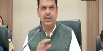 Regalst flood sector guidelines: Fadnavis instructions to officials