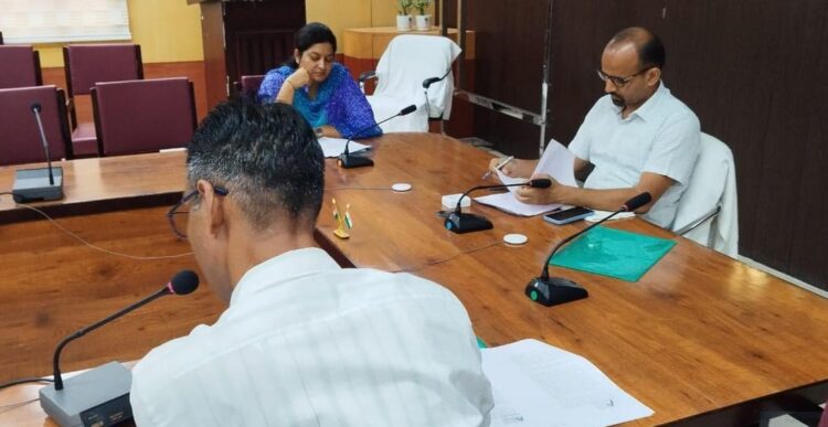 Review meeting of Beti Bachao Beti Padhao scheme, instructions regarding empowerment of girls