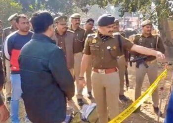 Scooty stopped with hand, then showering bullets .. The murder of lawyer in Sultanpur, know the whole matter