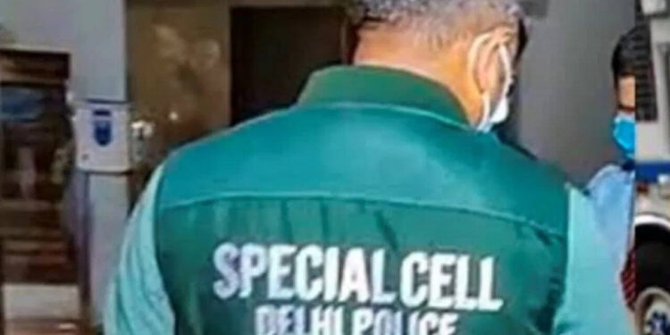 'Special' in Delhi Police's Special Cell, 'Special' fourth, firing 50 lakh cash and crores of jewels in blinking