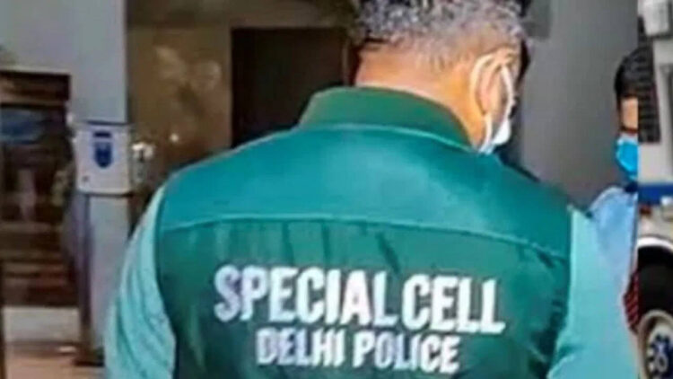 'Special' in Delhi Police's Special Cell, 'Special' fourth, firing 50 lakh cash and crores of jewels in blinking