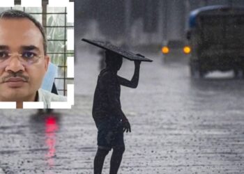 Surat Rain | Heavy Rainfall Surat | Gujarat Weather | School Holiday Rain | Surat Schools Closed | Surat Flood Alert | OMG! Out of torrential rains in Surat, administration declared a holiday in schools for children. News Track in Hindi