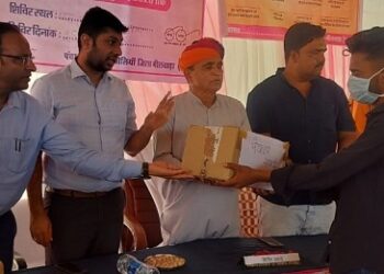 Surprise inspection of Antyodaya Sambal Pakhwara camp held in Mandalgarh and Bijolia areas