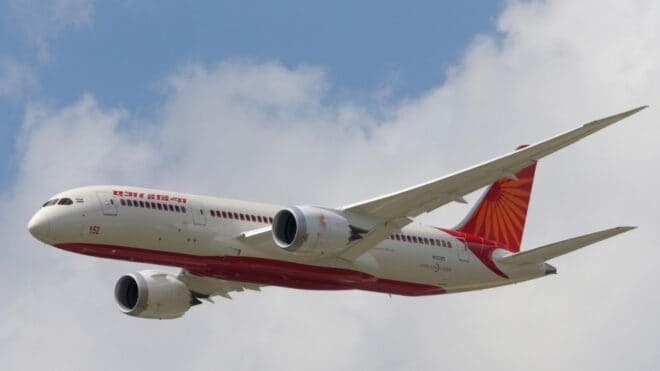 Technical fault in Air India aircraft going from San Francisco to Mumbai, passengers were launched in Kolkata