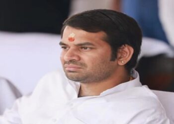 Tej Pratap Yadav Expressed Life Threat: Which people are in danger from Tej Pratap Yadav? Demand for increasing security from Bihar government, said- I will disclose the name when I come, Tej Pratap Yadav Expressed Threat to his life, Demanded Increased Security from Bihar Government, Said-I Will Disclose the Name When COME COMES