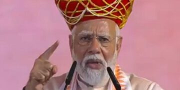 The bullets will be replied with cannon balls: PM Modi warned Pakistan; Described vermilion as a symbol of valor