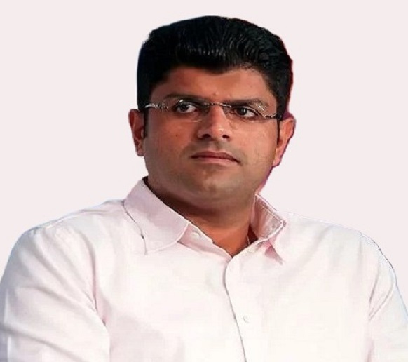 The crooks are cheating CM, panic is increasing among common people and businessmen: Dushyant Chautala