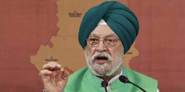 There is no shortage of oil: Hardeep Puri said, India ready amidst Iran-Israel stress!