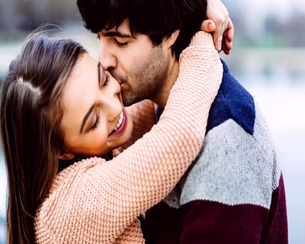 ये है वो 6 चीजें जो हर लड़की अपने पार्टनर से चाहती है लेकिन कह नहीं पाती, 2 मिनट के वायरल क्लिप में जाने लड़कियों के दिल की बात 
