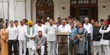 Today will demand a meeting of leaders of India coalition, call to call special session of Parliament: Sutras
