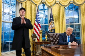 Trump-Mascul controversy: Alan expressed regret, said- I moved more than necessary