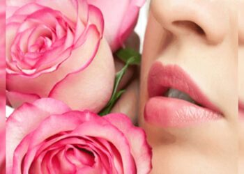 Try this homemade scrub for natural pink and soft lips, friends will not get tired of praising friends