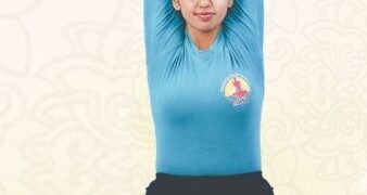 Uttanmandukasana: For the stomach, lungs and the whole body, it is beneficial, also makes muscle strong